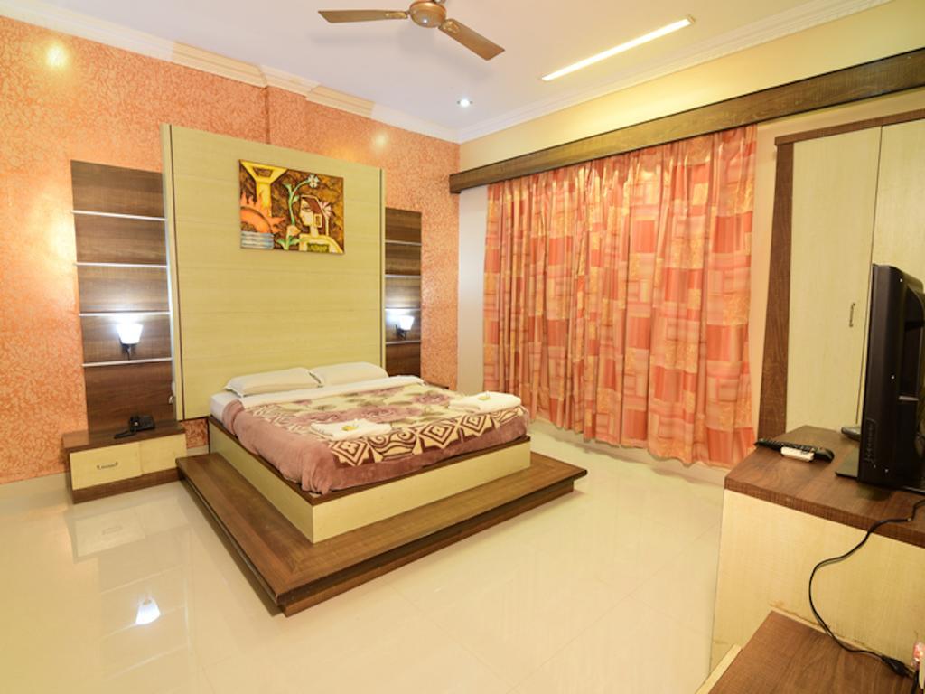 Ashlesh Hotel Manipal Exterior foto